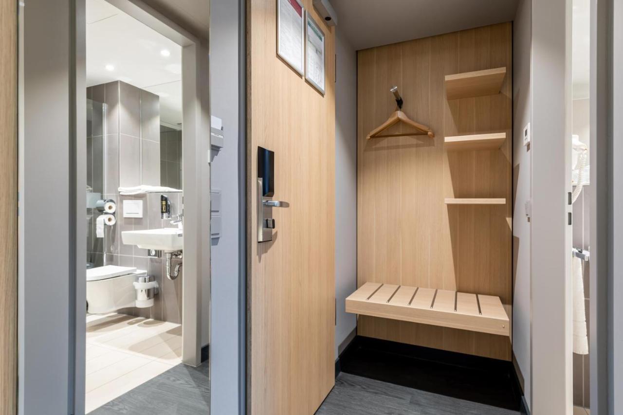 Serways Hotel Hoesel 라팅겐 외부 사진