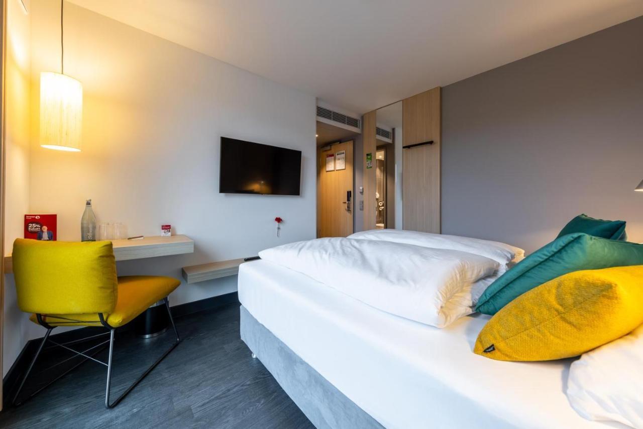 Serways Hotel Hoesel 라팅겐 외부 사진
